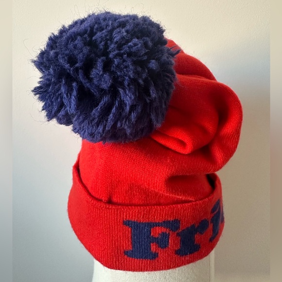 Band of Outsiders Neiman Marcus for Target "Best Friends" Pom Pom Beanie Unisex - Picture 3 of 8